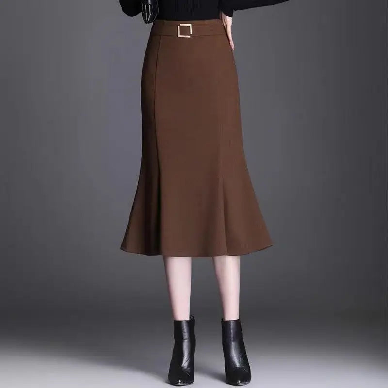 Zyrana High-Waist Midi Skirt