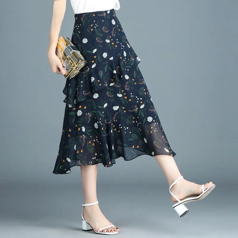 Zyrana Vintage Floral Midi Skirt