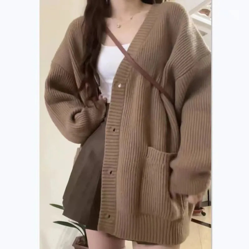 Zyrana V-Neck Loose Knit Cardigan