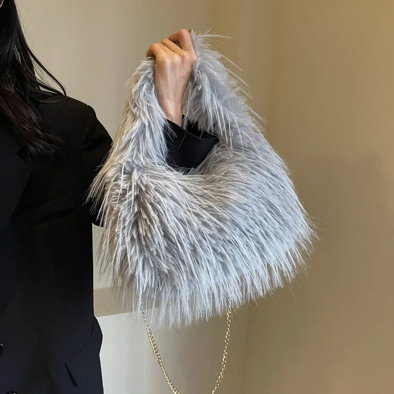Zyrana Faux Fur Tassel Tote Bag