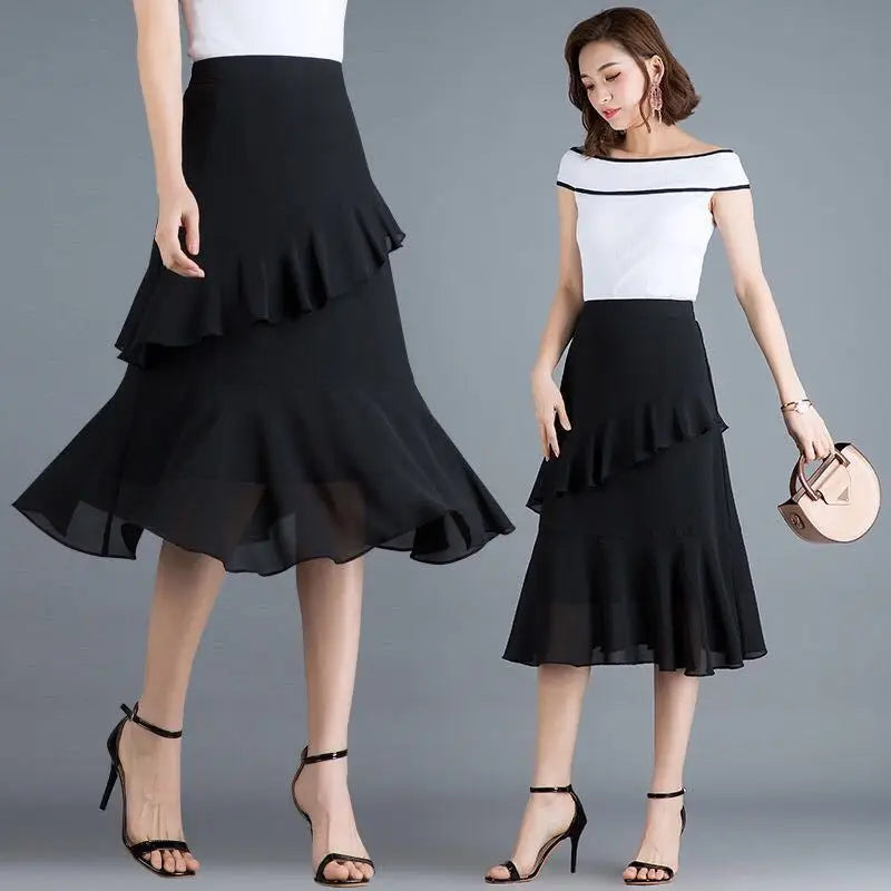 Zyrana Vintage Floral Midi Skirt