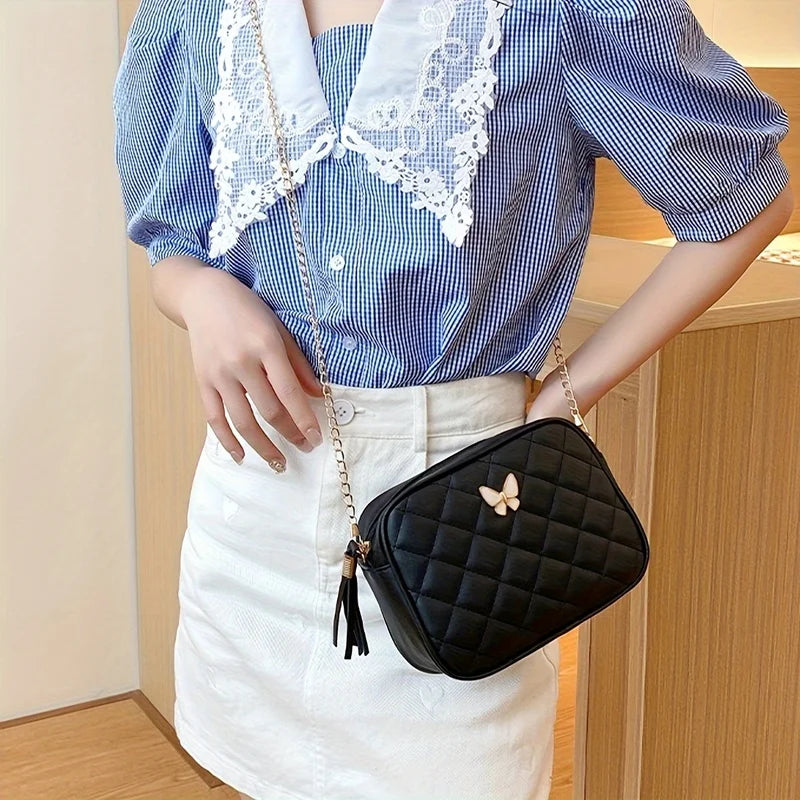 Zyrana Diamond Chain Crossbody Bag