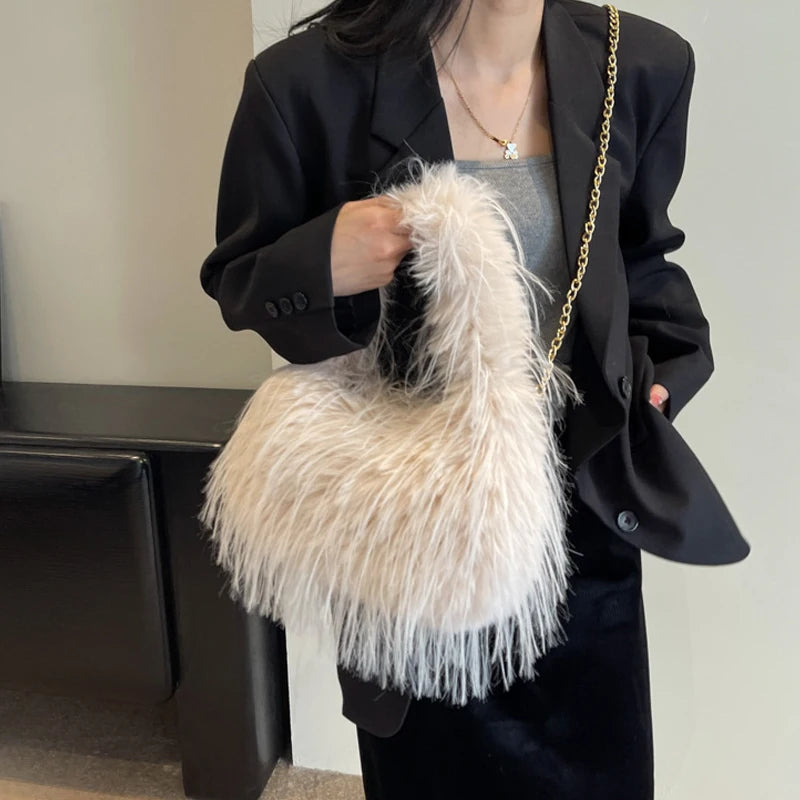 Zyrana Faux Fur Tassel Tote Bag