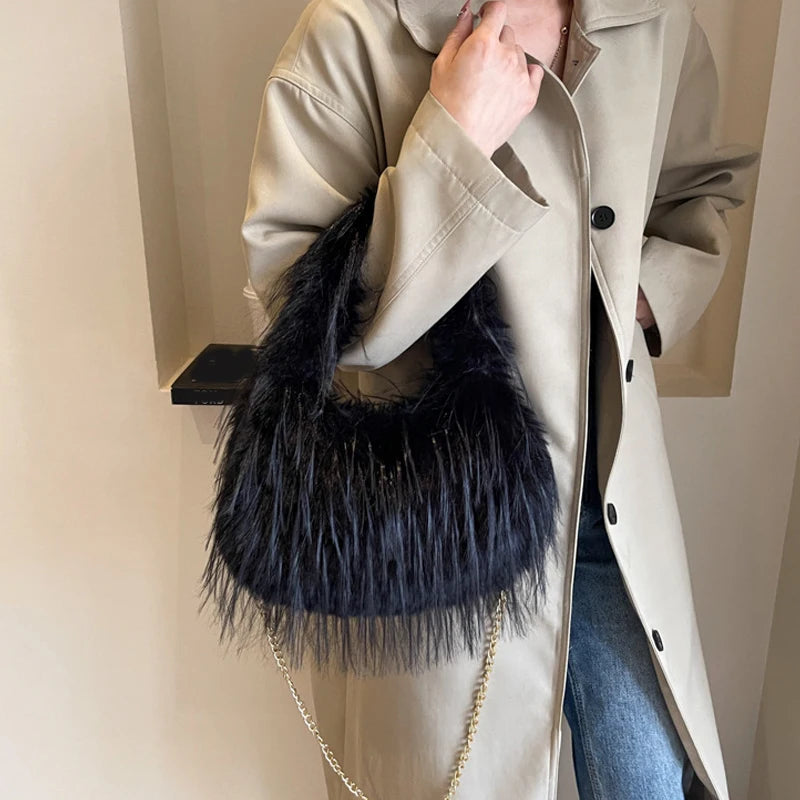 Zyrana Faux Fur Tassel Tote Bag
