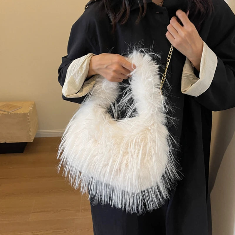 Zyrana Faux Fur Tassel Tote Bag